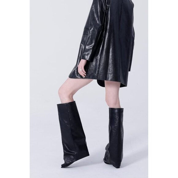 Women Black Wide Calf Slouchy Shark Pointed Toe Fold Over Knee High Tall Boots - Picture 6 of 8